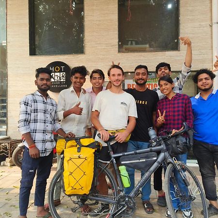Hot - House Of Travellers Taj View Hostel Agra  Bagian luar foto