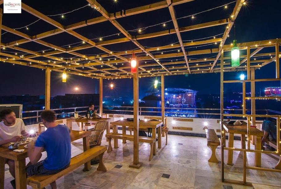 Hot - House Of Travellers Taj View Hostel Agra  Bagian luar foto
