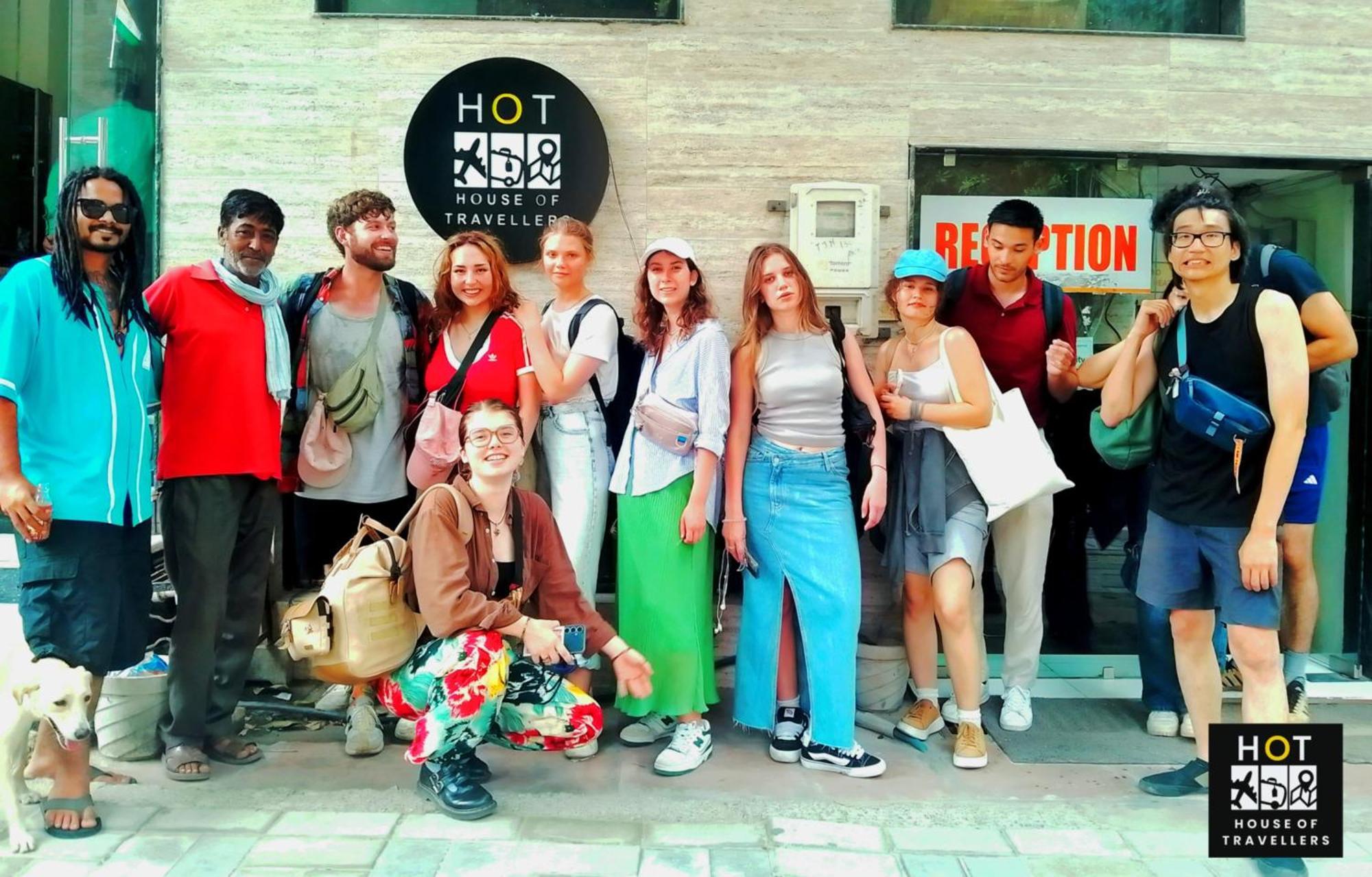 Hot - House Of Travellers Taj View Hostel Agra  Bagian luar foto